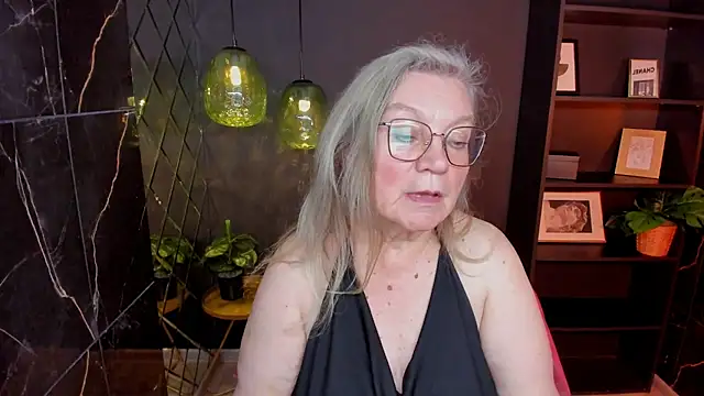 NataliMellow live webcam