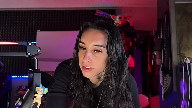 xoFrankie webcam