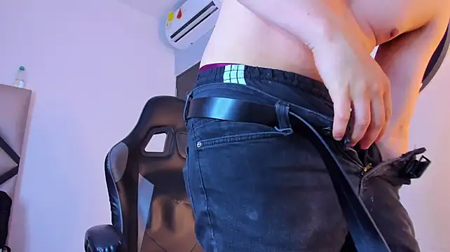 mike_257 webcam
