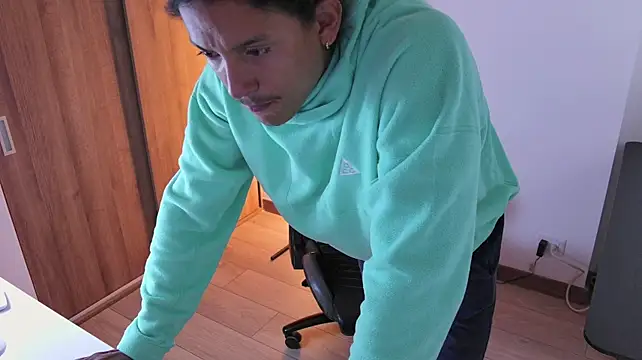 Liam_V webcam