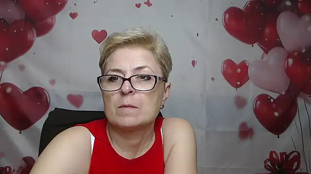 EmiliaGree 📥 free naked webcam
