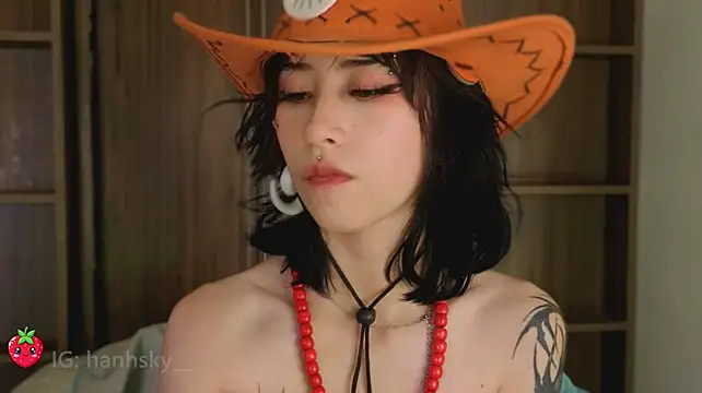 HannahSky_ webcam