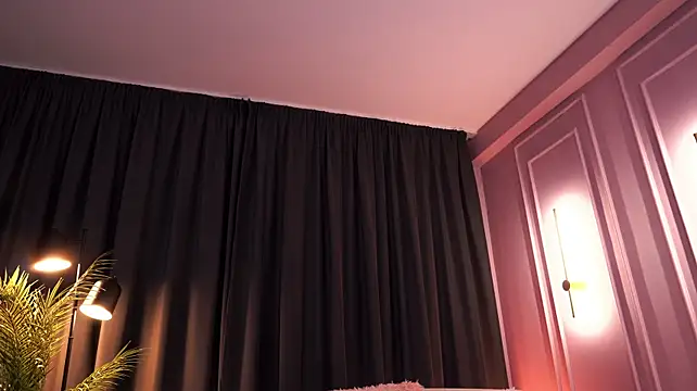 Red_Kim 😦 live sex chat