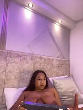amara_queen_ webcam