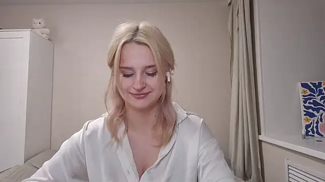 BloomMoon webcam