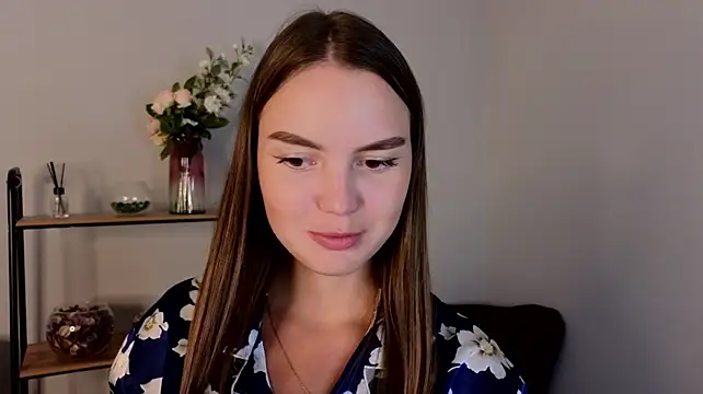 Nicole_Keller 😖 adult webcam chat