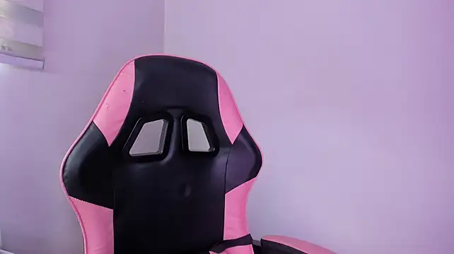 Arianna_Jannes webcam