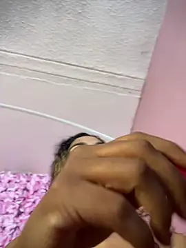 AngelPinkk_ webcam