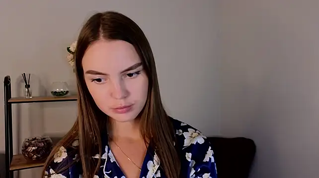 Nicole_Keller 😖 adult webcam chat