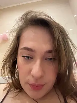 RussianFuck777 Live Webcam on Stripchat