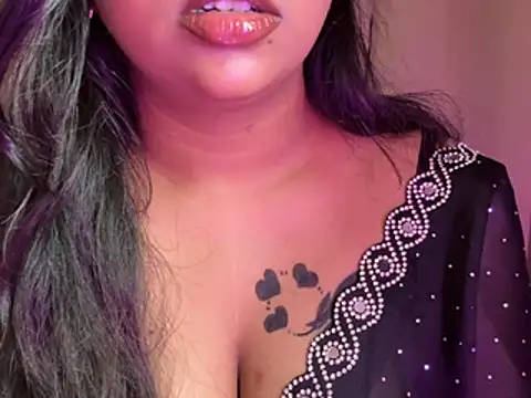 Its_cherry_magic webcam