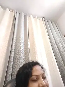 Cute-Janvi20 webcam