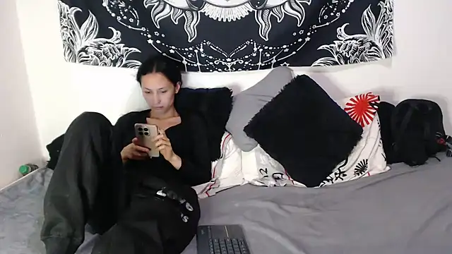 emily_n_abby webcam