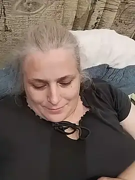 NyushaLollipop webcam