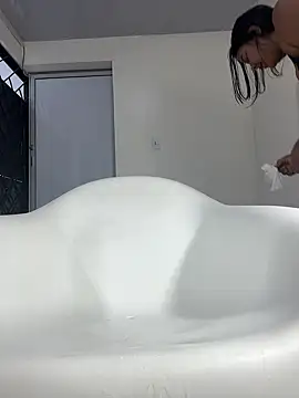 Ari_fist webcam