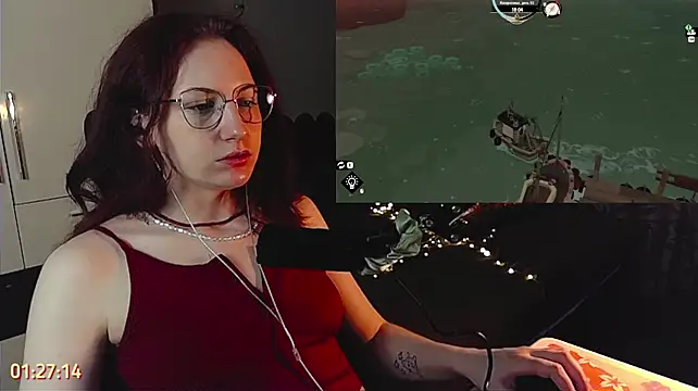 PricklyPeach webcam