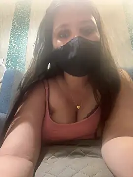 miss_priya07 webcam