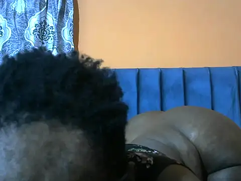 sweet-boob webcam