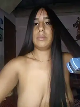 sophia_ale webcam