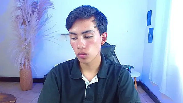 angelocum18 webcam
