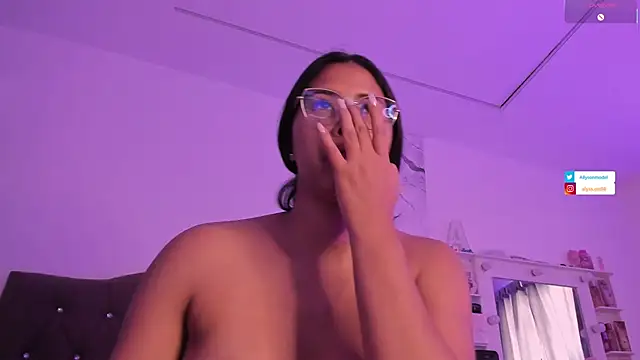 alysson_18 webcam