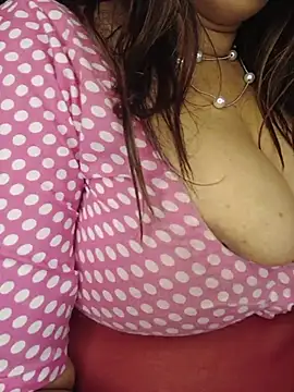 AASHIi_Love webcam