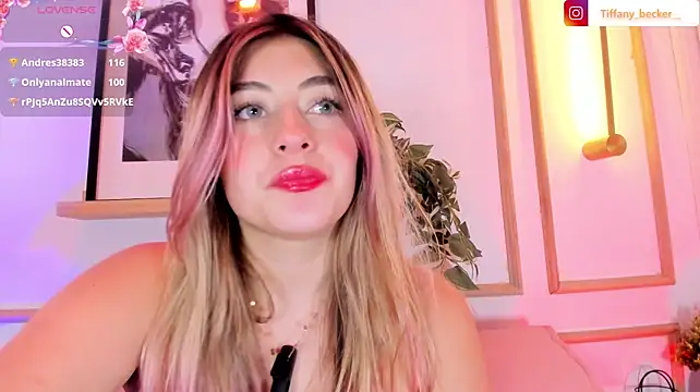 tiffany_becker webcam