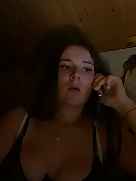 mewKate webcam