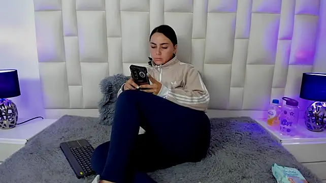 Ariana_rouse webcam
