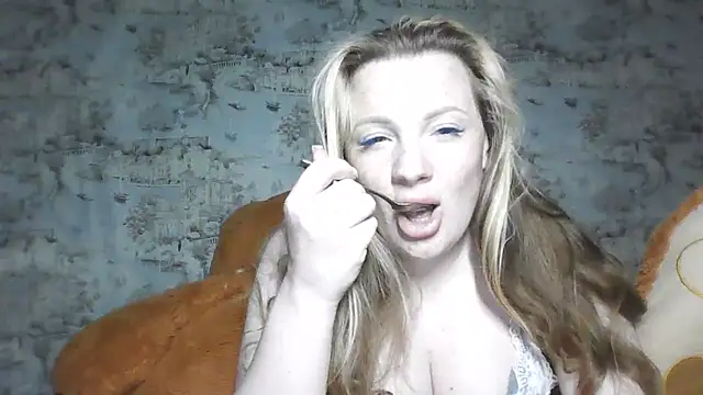 Eveline_May webcam