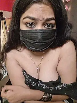 YourToxicBae webcam