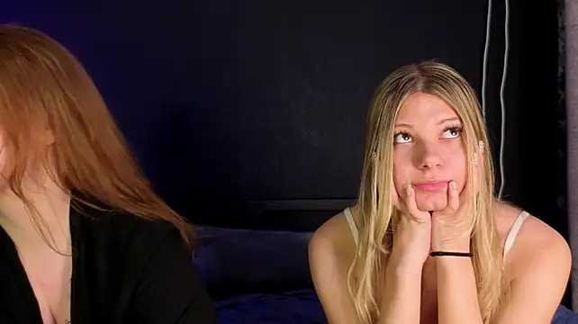 Alicewood69 webcam