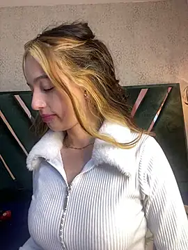aly_16 webcam
