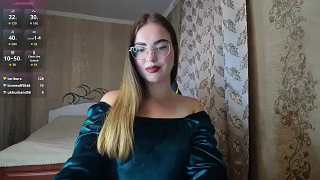 Flora_kisss webcam