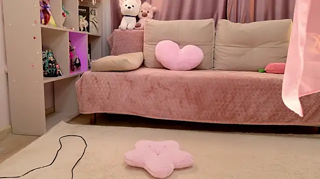 Miiya_Moore live sex cam
