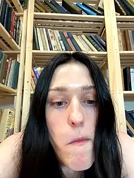Mia_Mia_M