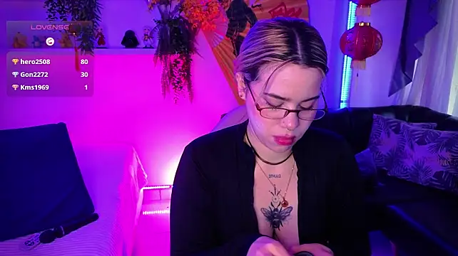 albaismynameX 🎧 free sex chat