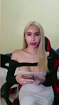 celest_yummy live sex cam
