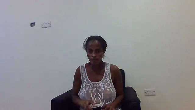 sweets_80 webcam