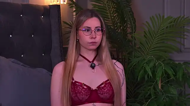 -SaraBlack- webcam