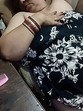 Simran_008 webcam