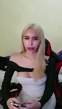 celest_yummy webcam