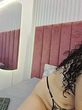 LiaMontiel_ webcam