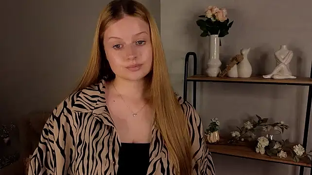 SloaneGeorge webcam