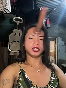 YourHotMenxie18 webcam