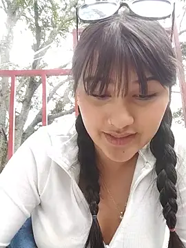Emily-7 webcam