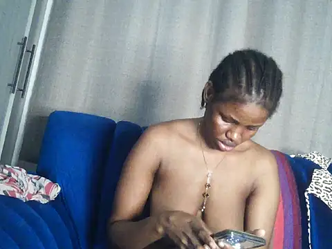 sexxyy_lips webcam