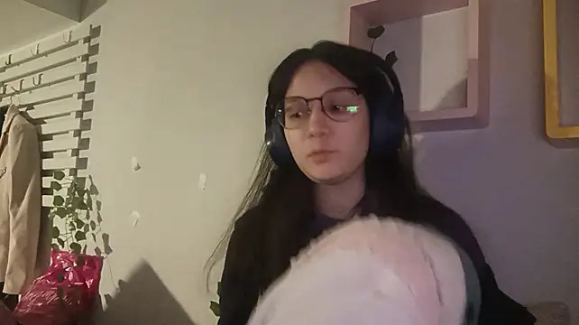 KelliBeatrice webcam