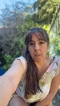 Sofyalone_ webcam