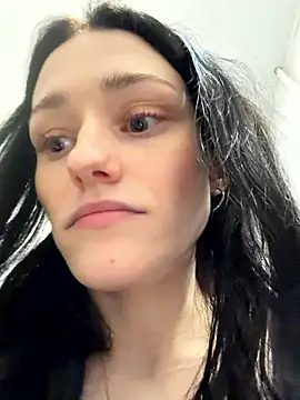 Mia_Mia_M